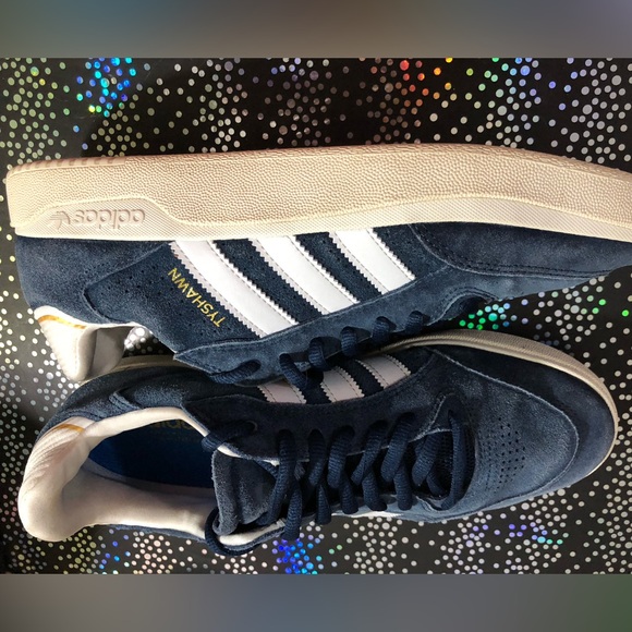Men’s Blue suede Adidas SKATEBOARDING sneakers!!! - Picture 12 of 15